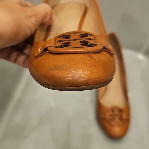 TORY BURCH Cognac Tan Leather Wedges
